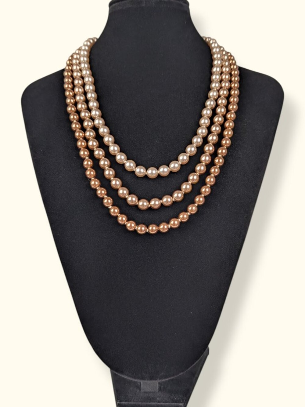 3-Strand Faux Pearl Knotted Gradient Necklace